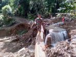 Tinjau Jalan Terputus di Dusun Rante Tallang Desa Kaladi Darussalam