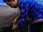 Bupati Cianjur Wahyu Resmikan Pemasangan Sambungan Rumah Program Hibah Air Minum 2025