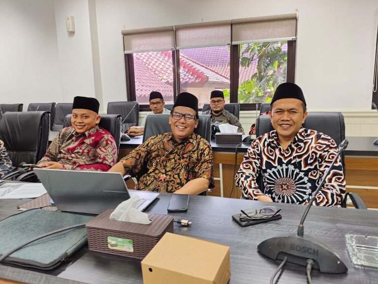 DPRD Cianjur Bahas Permasalahan Pendidikan dengan BMPS, Disdik, Cadin Pendidikan Propinsi Jabar dan Kemenag