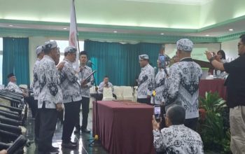 Yusup Riyadi Resmi Dilantik Jadi Ketua PGRI Kabupaten Cianjur 2025-2030, Ajak Guru Sinergi Majukan Pendidikan