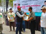 Diskispora dan DPD FK PKBM Serahkan Penghargaan Kepada Tokoh Inspiratif Pendidikan dan Penggerak IPM Cianjur