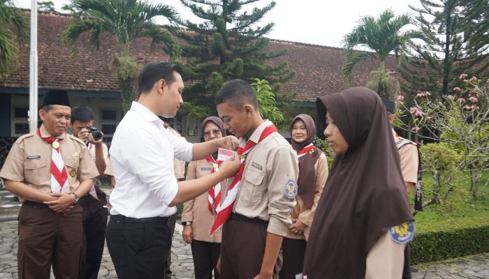Dorong Siswa Baru Jadi Generasi RAMAH dan Berkarakter, Bupati Cianjur Wahyu Buka MPLS SMAN 1 Cianjur 2025
