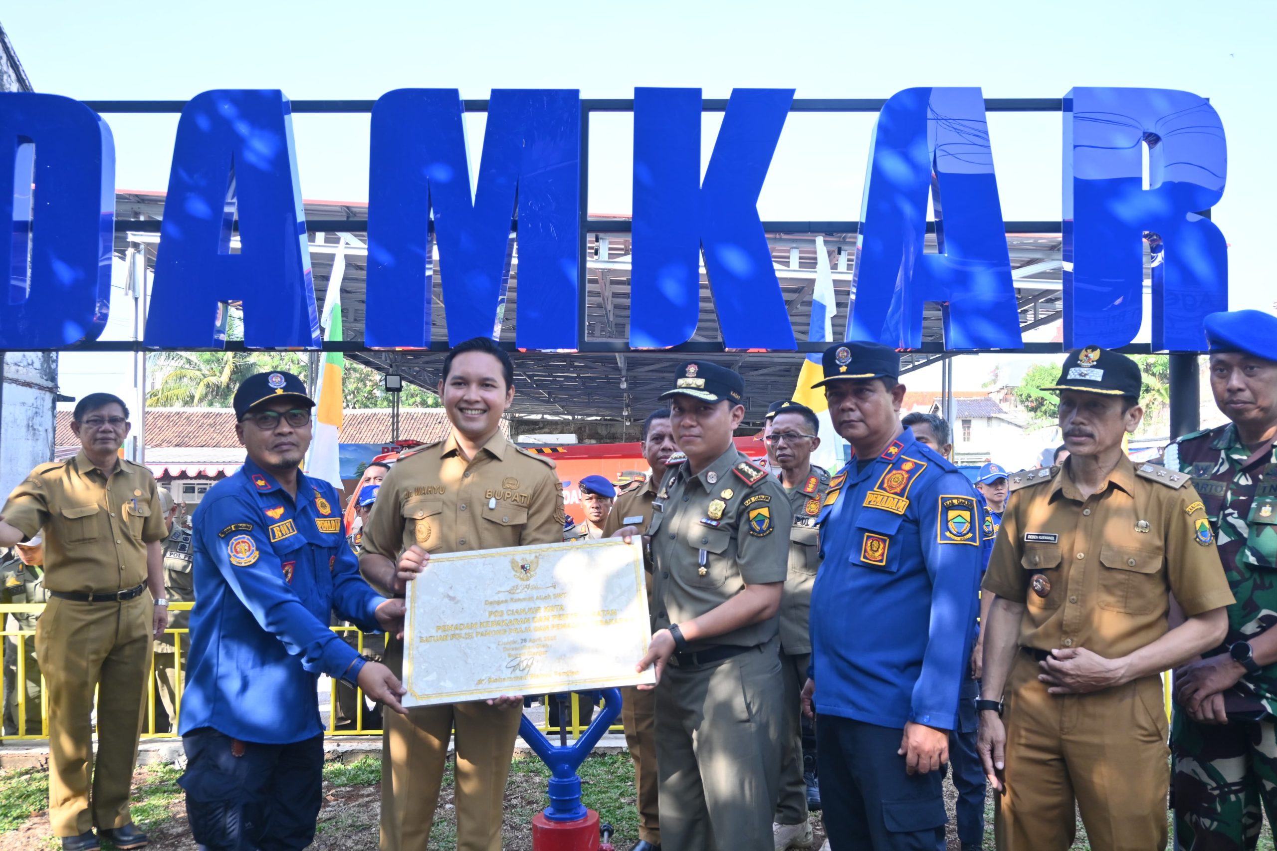 11b9995e-ef33-4068-a6a2-92658a5be416