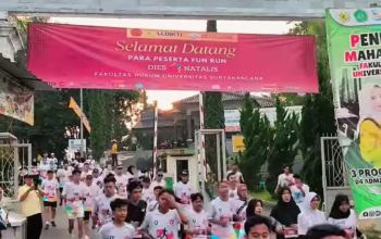 Ratusan Peserta Meriahkan Fun Run 7,5K Dies Natalis ke-61 Fakultas Hukum UNSUR