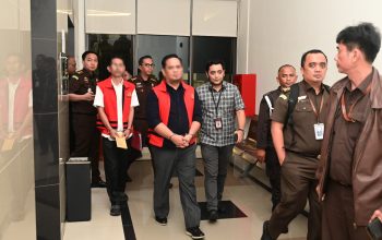 Kejati Jabar Tahan Sekretaris DPRD Bekasi Terkait Korupsi Tunjangan Perumahan Rp20 Miliar