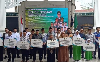 BAZNAS Cianjur Serahkan 30 Bantuan RTLH, Komitmen Tingkatkan Kesejahteraan Warga Kurang Mampu