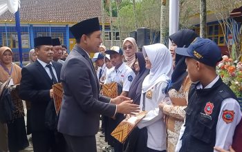 Silaturahim Akbar MKKS SMP Cianjur 2026, Bupati Launching Program “Satu Kepala Sekolah Satu Anak Asuh”