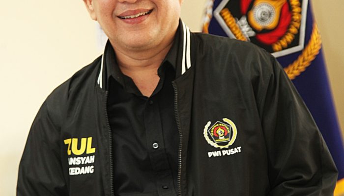 Keluarga Besar PWI Berduka, Sekjen PWI Pusat Zulmansyah Sekedang Tutup Usia
