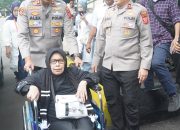 Kapolres Cianjur Sambut Tamu Allah, Usai Salat Subuh 73 Calon Haji Diberangkatkan dari Mako Menuju Tanah Suci
