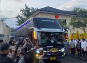 Plt Kepala Kemenhaj : Jema’ah Haji Termuda 26 Tahun dan Tertua 91 Tahun, Kloter 24 JKS Resmi Berangkat Menuju Tanah Suci